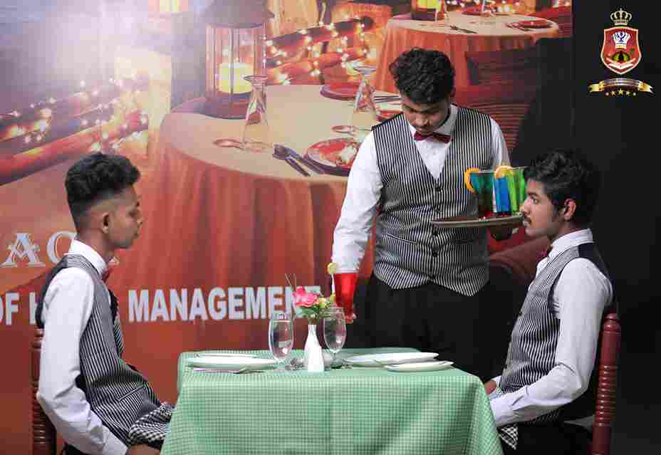 Top-Hotel-Management-Colleges